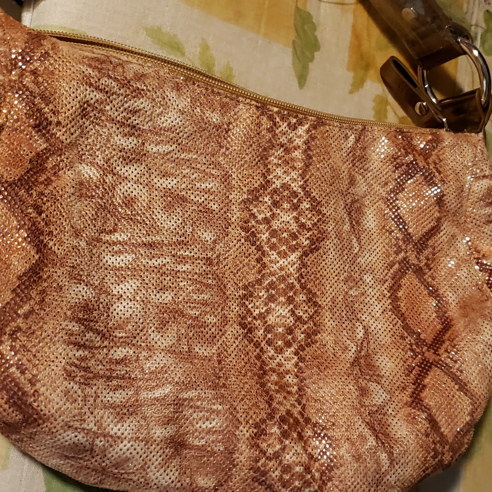 Small shoulder style purse brand new - Picture 4 of 8